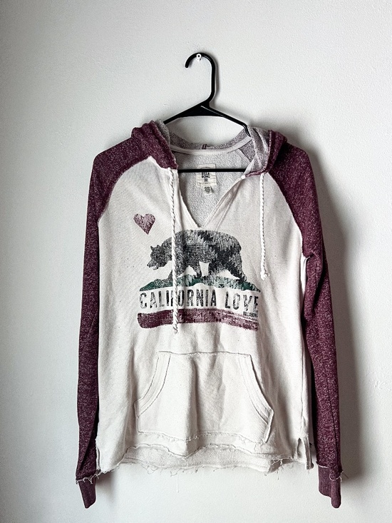 Billabong Sweaters - Billabong California Love Hoodie | Boho Surf Skater Beachy Graphic Pullover